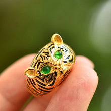 Load image into Gallery viewer, Super Cute Little Tiger Ring Ancient Style Sterling Silver Gold Plated Green Spinel Open Mouth Index Finger Ring Adjustable
