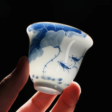 Load image into Gallery viewer, Pure hand-painted master&#39;s cup high white thin body porcelain blue and white kung fu tea cup
