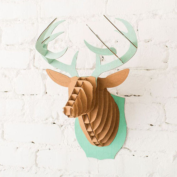 12 Animal Office Essentials to Make Your Office Wild