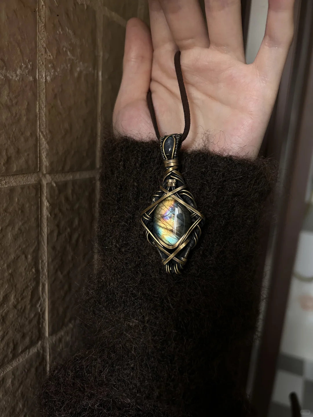 Colorful Labradorite Pendant wire woven