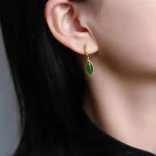 Green Earrings 2019 New Trendy Fresh Green Dark Green Natural Jasper Horse Eye Earrings for Women Long Elegant Stud Earrings