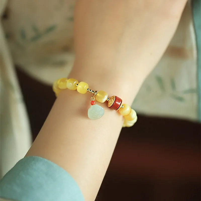 Xiaoyinjiang Natural Beeswax Amber Bracelet Girls Summer Lotus Seedpod Jade Women's Gem Niche Beaded Beads Bracelet