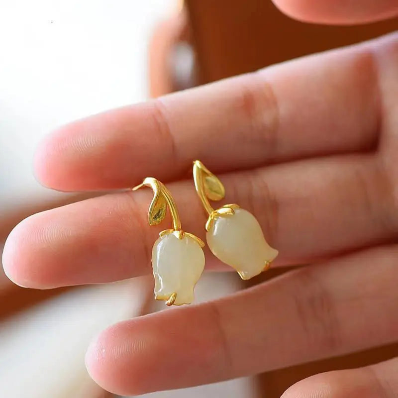 Tulip Elegant Hetian Jade Flower Earrings Sterling Silver Gold Plated Jade Earrings Design Sense Hong Kong Style Retro