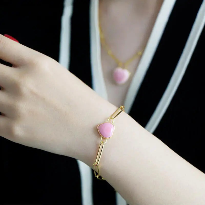 Pink Heart Bracelet Niche Design Light Luxury Minority Exquisite Fashion S925 Sterling Silver Bracelet Female Rouge Snail