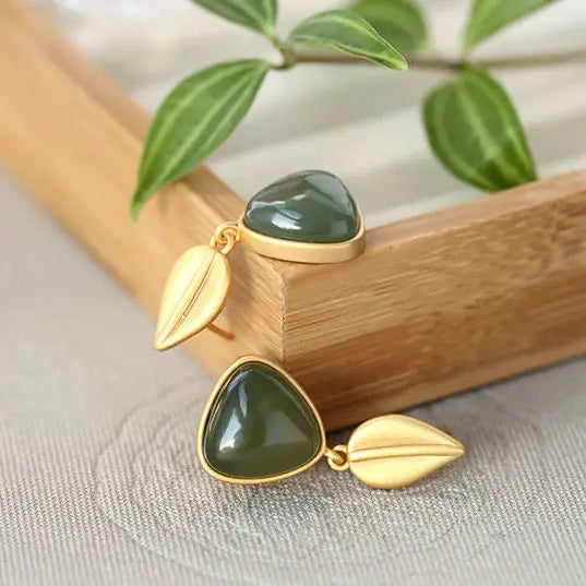 Ancient French Gold Palace Museum New Gray Jade Vintage Earrings Female Temperament Leaves All-Matching Elegant Classical Earri