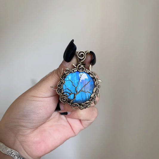 Forest vibe copper wired pendant