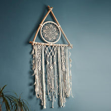 Load image into Gallery viewer, Macrame Wall Hanging Boho Decor Macrame Tapestry

