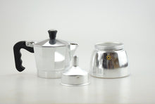 Load image into Gallery viewer, 1PC Free Shipping 3/6 Cups Espresso Aluminum moka pot  Classic Coffee Mocha
